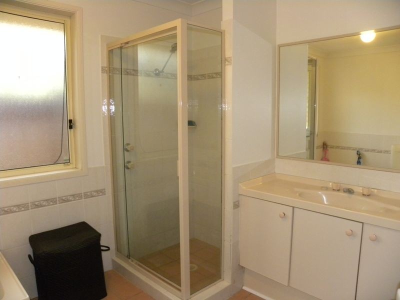 2 Longford Place, Mardi NSW 2259