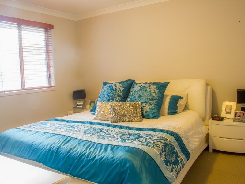 11 Capri Close, Woongarrah NSW 2259