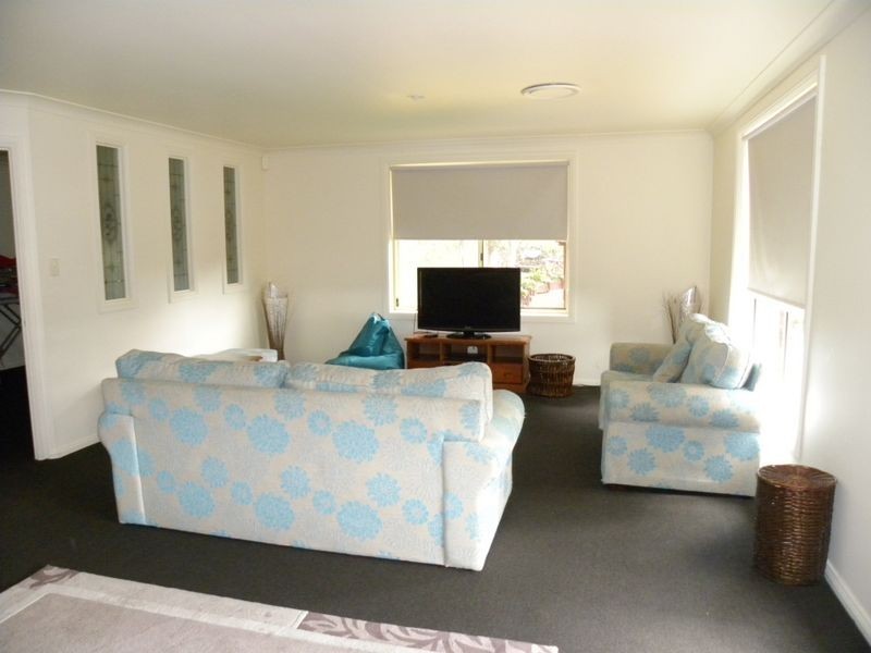28 The Grove, Watanobbi NSW 2259