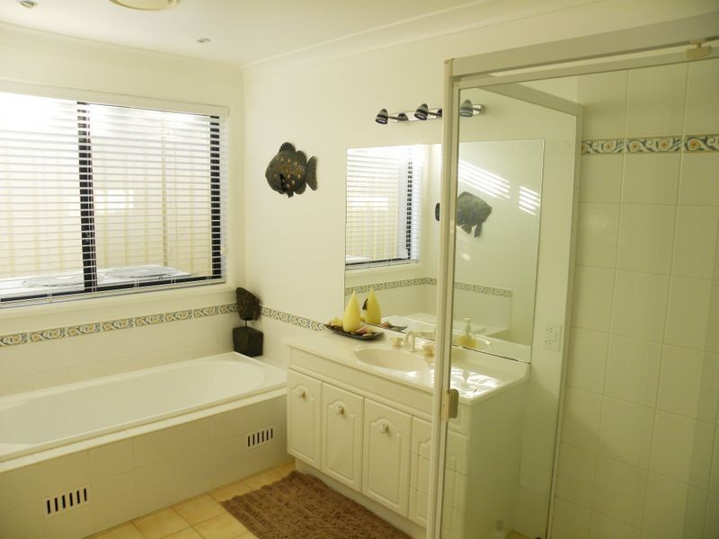 29 Barrington Drive, Woongarrah NSW 2259