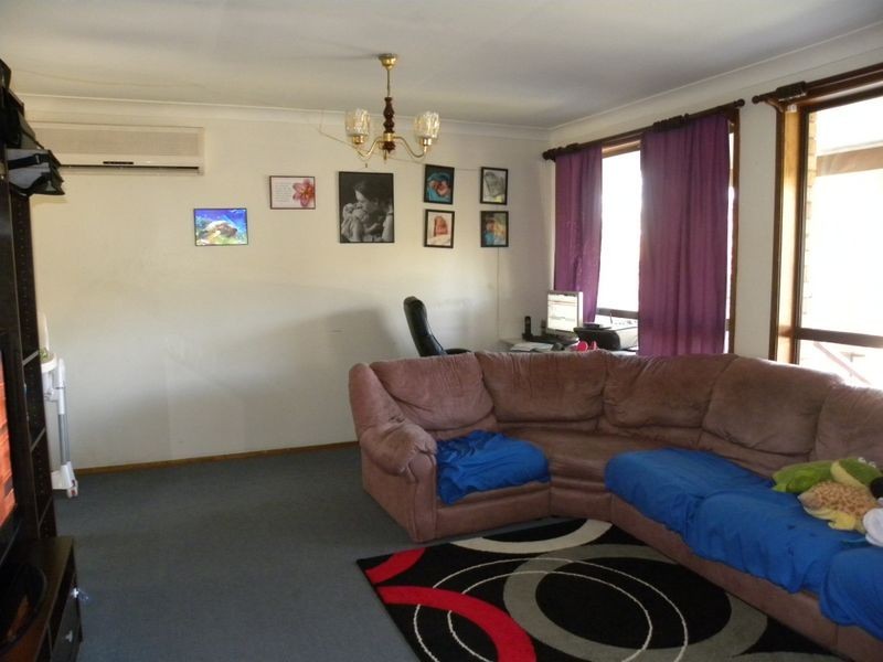 4 Tennyson Place, Watanobbi NSW 2259