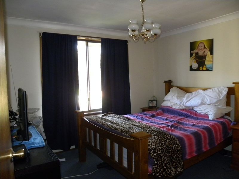 4 Tennyson Place, Watanobbi NSW 2259