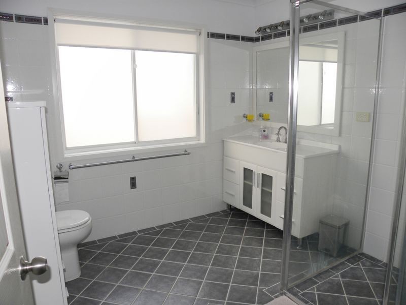 54 Hillcrest Avenue, Tacoma NSW 2259