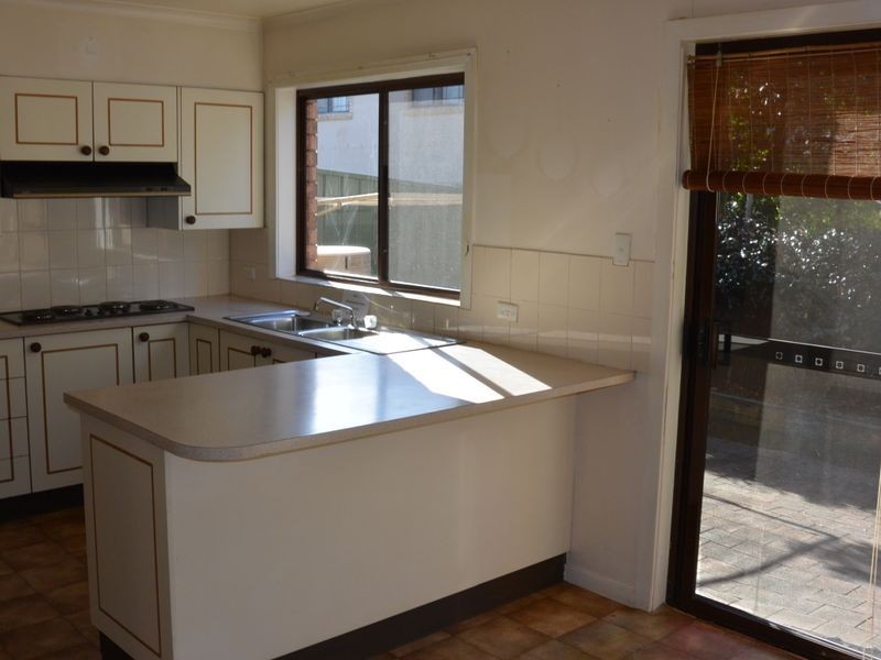 4/8 Warner Avenue, Wyong NSW 2259