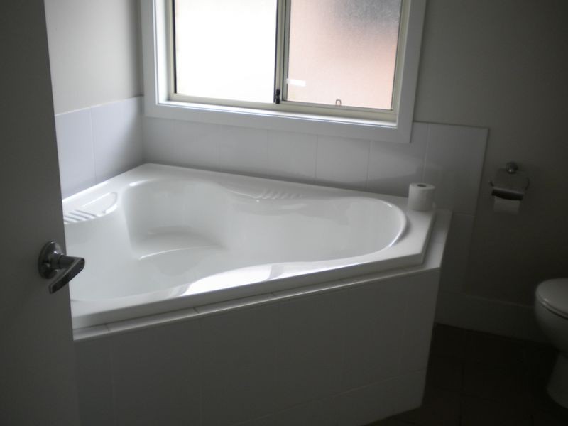 3/4 Woolmers Cres, Mardi NSW 2259