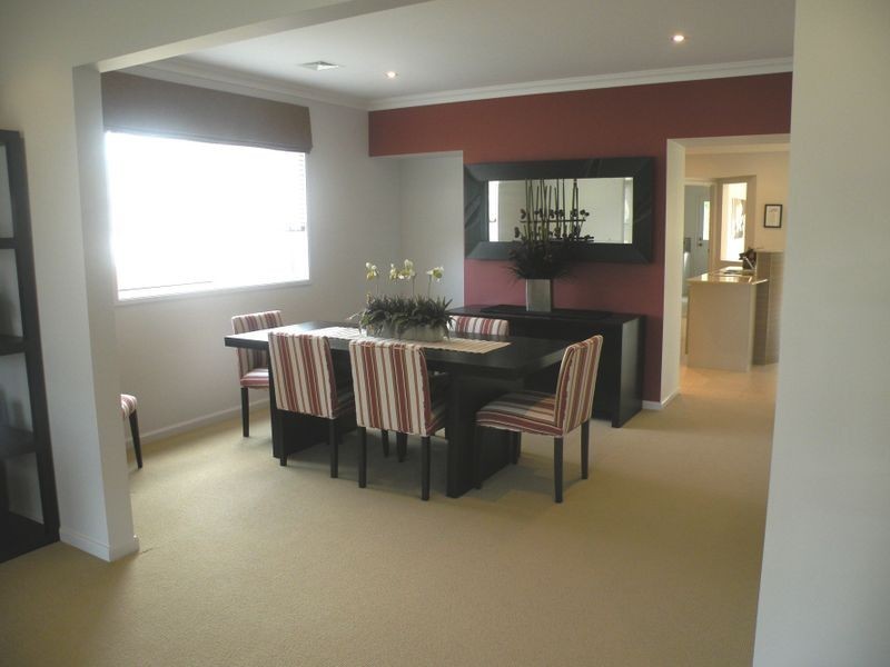 8 Stan Johnson Drive, Hamlyn Terrace NSW 2259