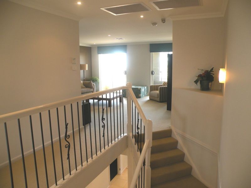 8 Stan Johnson Drive, Hamlyn Terrace NSW 2259