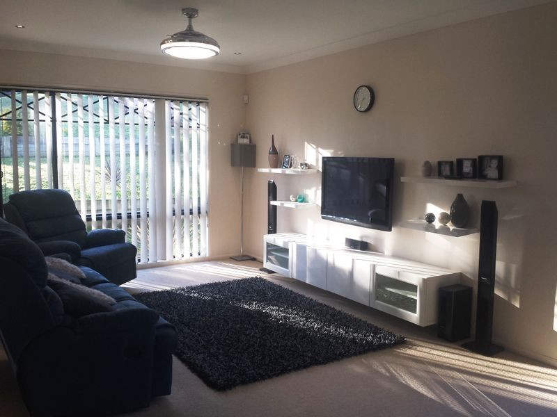 14 Weaver Crescent, Watanobbi NSW 2259