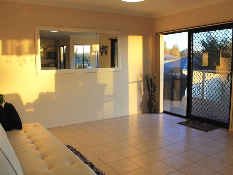 14 Weaver Crescent, Watanobbi NSW 2259