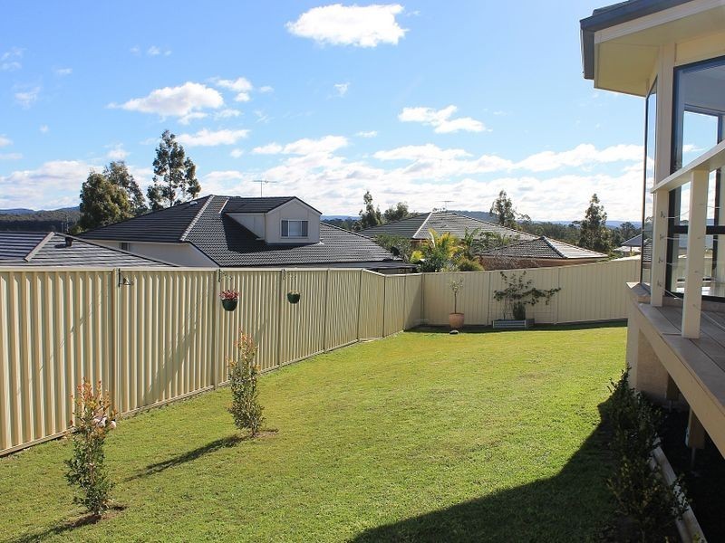 14 Weaver Crescent, Watanobbi NSW 2259