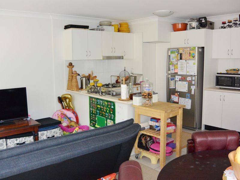 4/8 Heron Close, Watanobbi NSW 2259