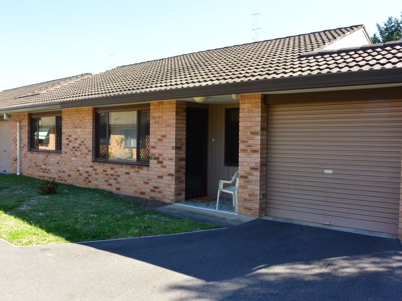 4/68 Panonia Road, Wyong NSW 2259