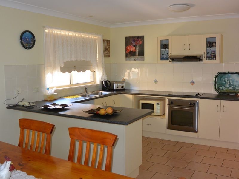 4 Walter Close, Wyong NSW 2259