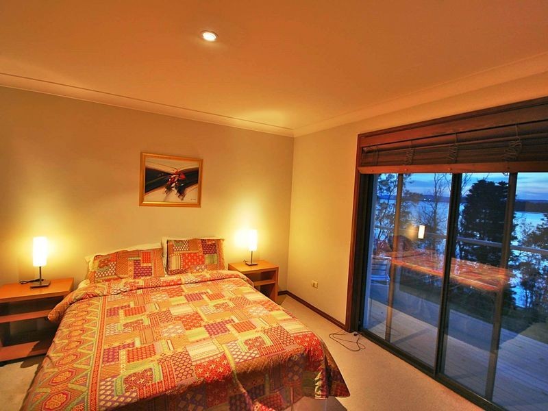 8 Marine Parade, Rocky Point NSW 2259