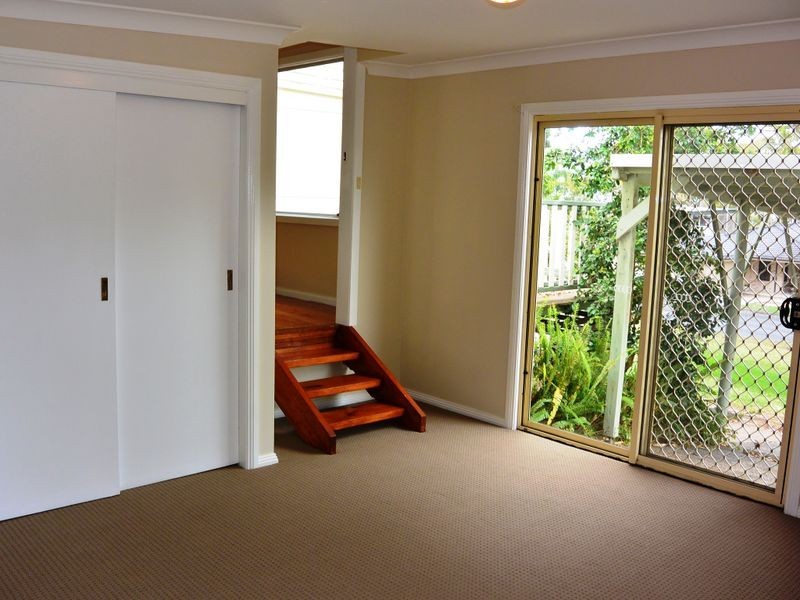 51 Tuggerawong Road, Wyongah NSW 2259