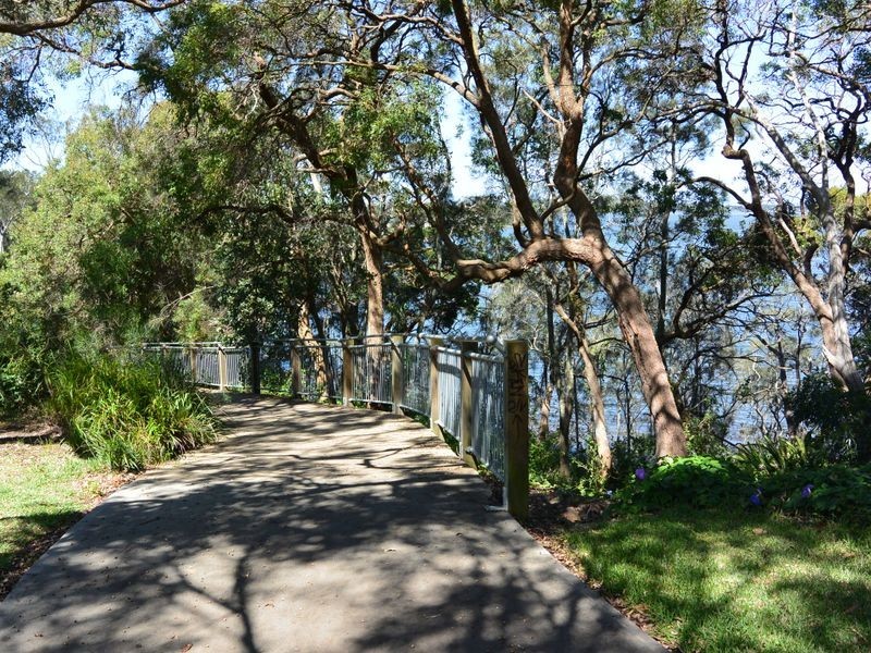 90 Buff Point Avenue, Buff Point NSW 2262