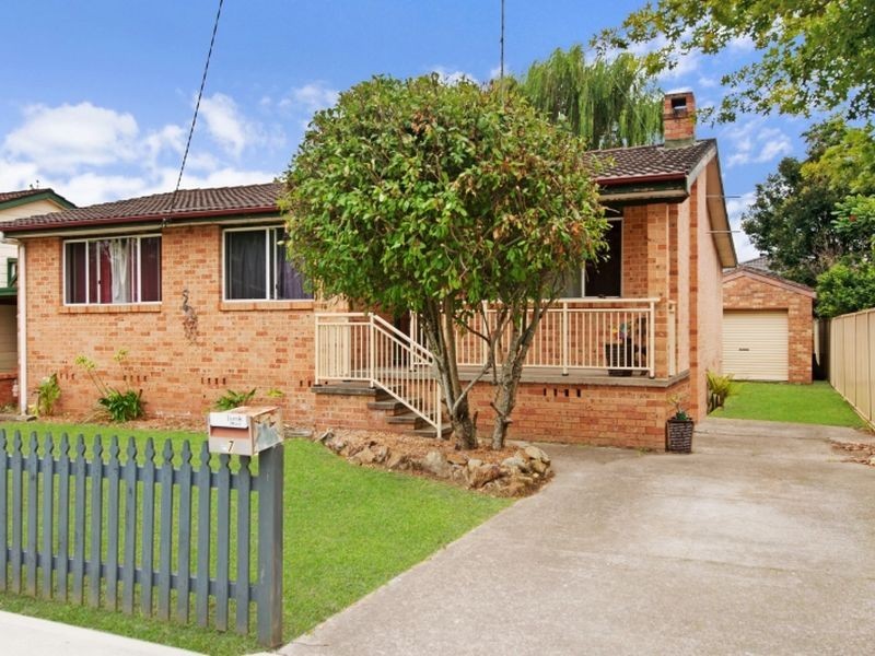 17 Allambee Crescent, Blue Haven NSW 2262