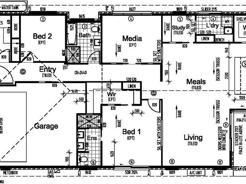 33 Parry Parade, Wyong NSW 2259