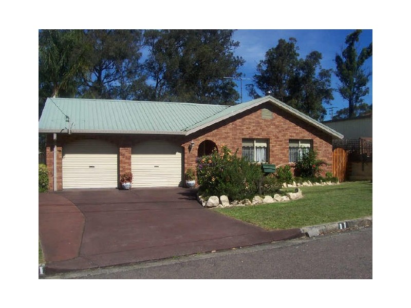 11 Golflinks Drive, Watanobbi NSW 2259