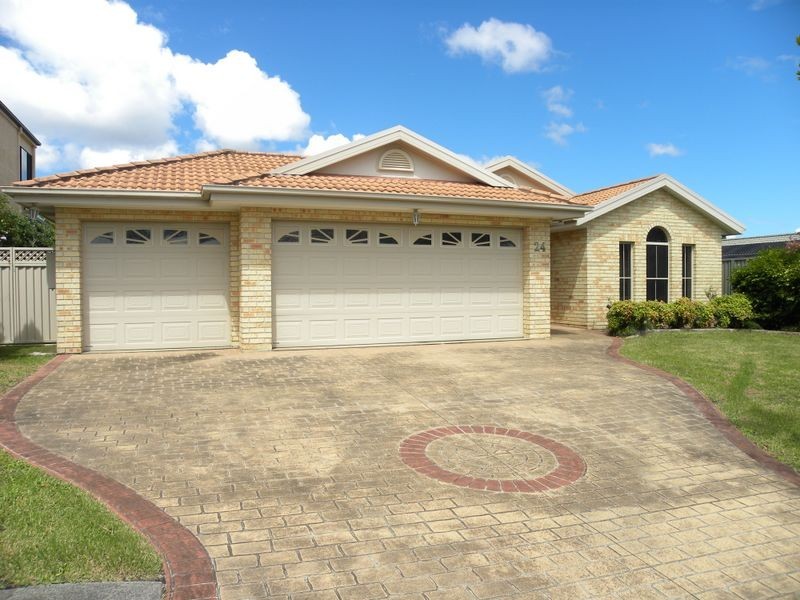 24 Paperbark Street, Hamlyn Terrace NSW 2259
