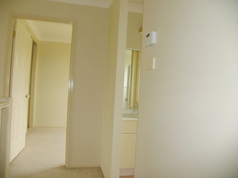 77 St Lawrence Avenue, Blue Haven NSW 2262