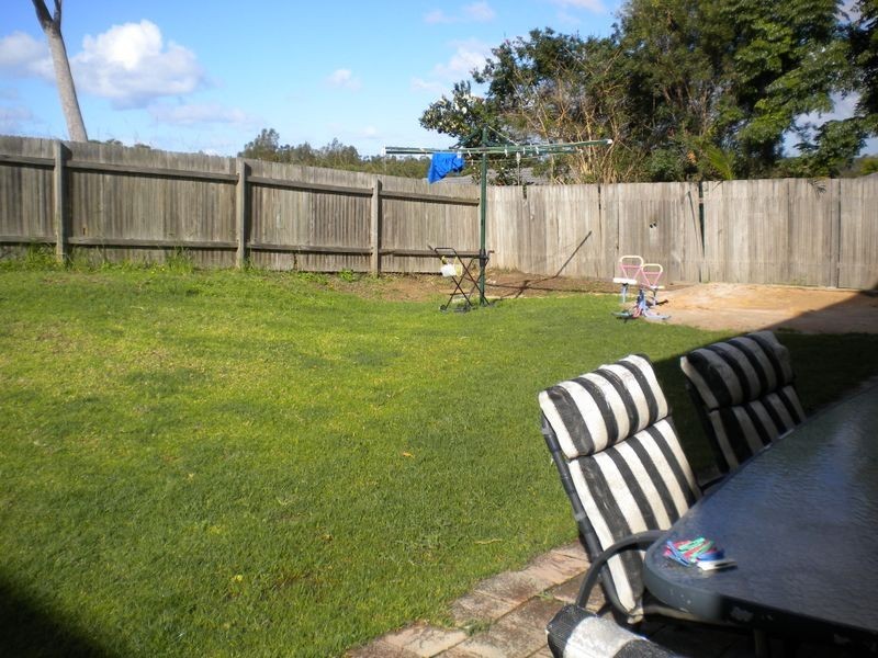 77 St Lawrence Avenue, Blue Haven NSW 2262