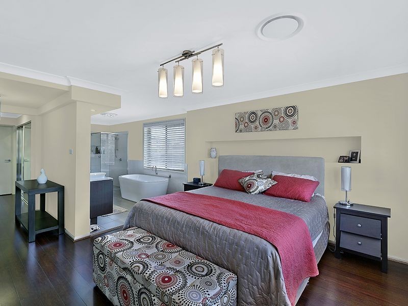 27 Parry Parade, Wyong NSW 2259