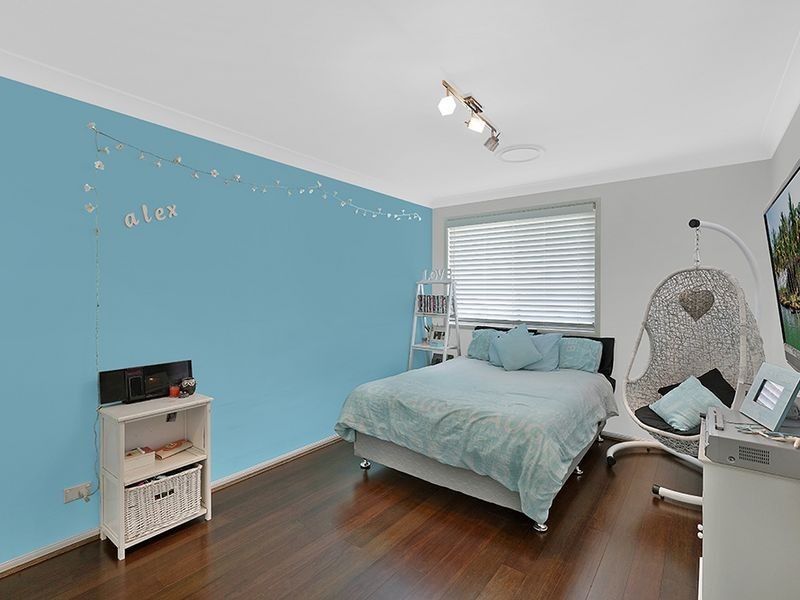 27 Parry Parade, Wyong NSW 2259