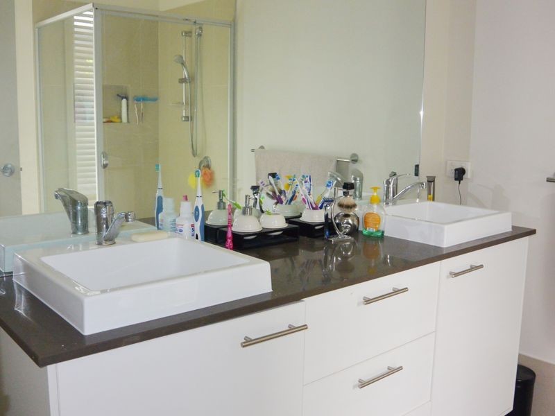 5 Irons Road, Wyong NSW 2259