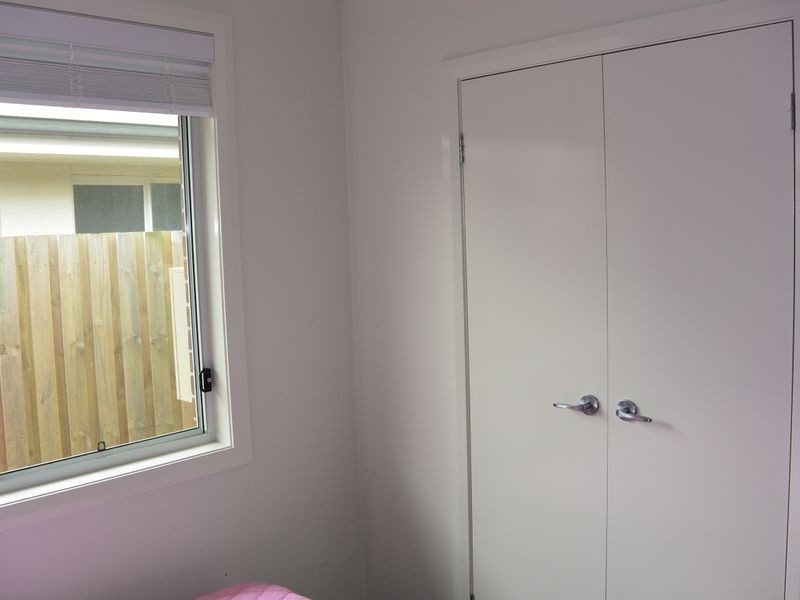 5 Irons Road, Wyong NSW 2259