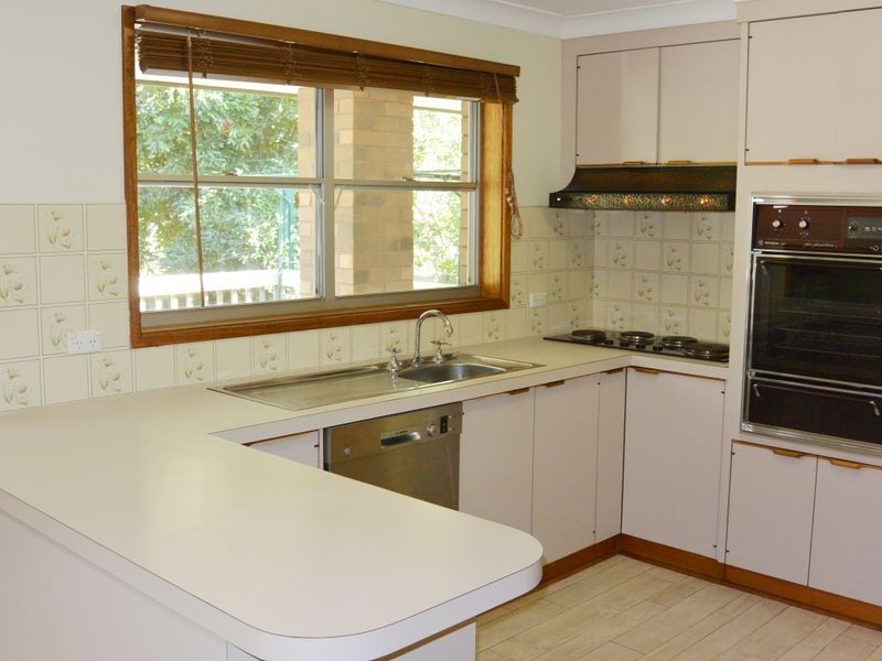 19 Riverview Drive, Wyong NSW 2259