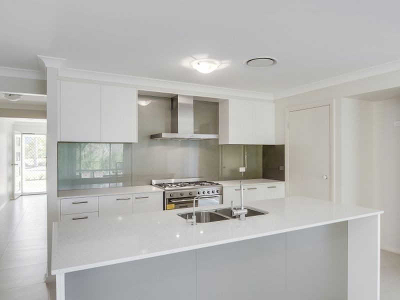 4 Championship Drive, Wyong NSW 2259