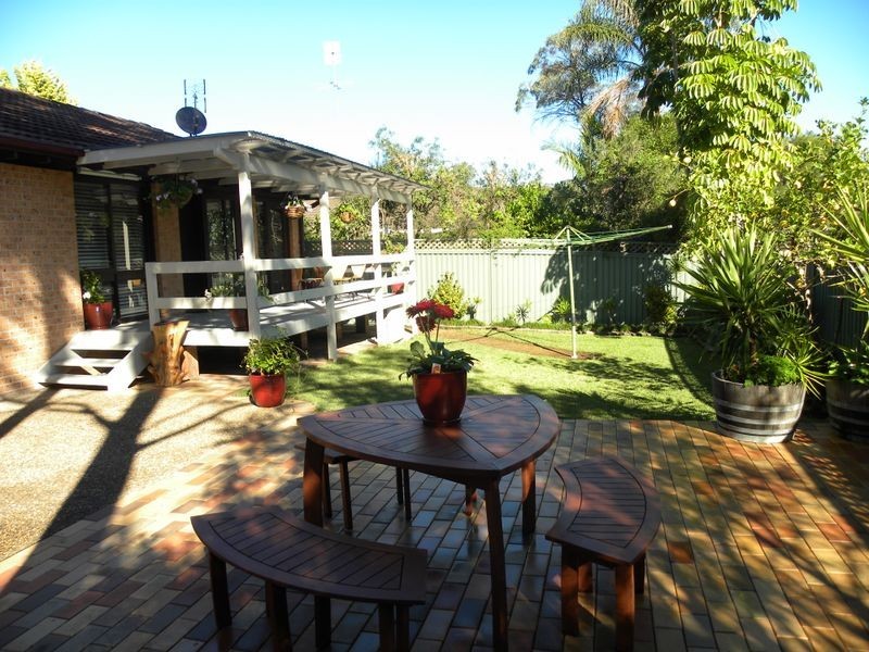 55 Dunrossil Avenue, Watanobbi NSW 2259