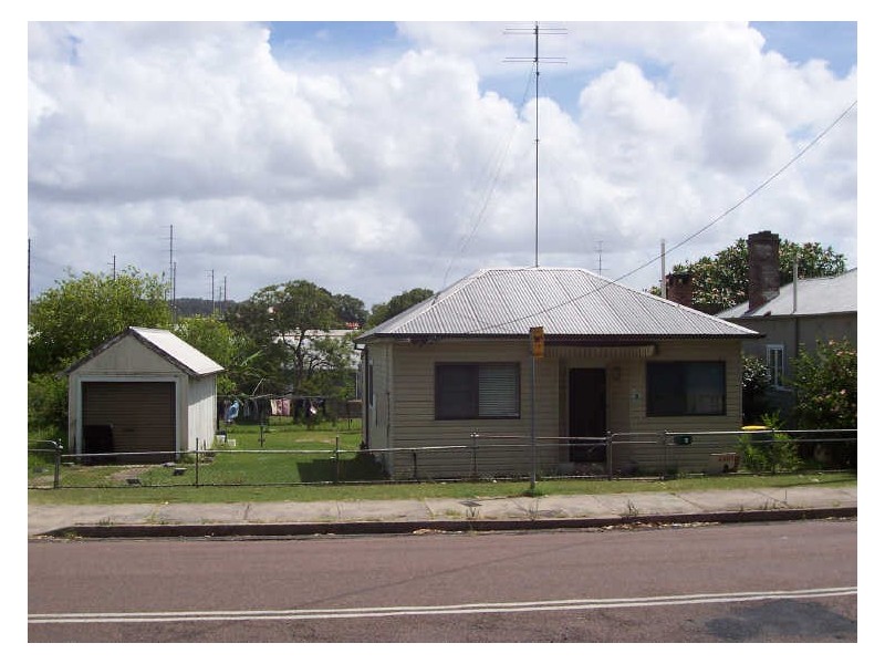 2 Warner Ave, Wyong NSW 2259