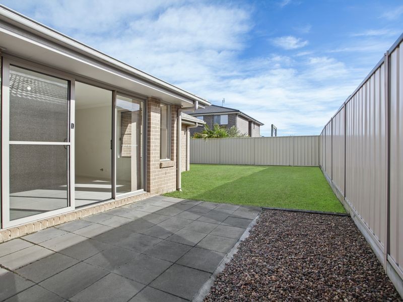 34 Wakool Crescent, Woongarrah NSW 2259