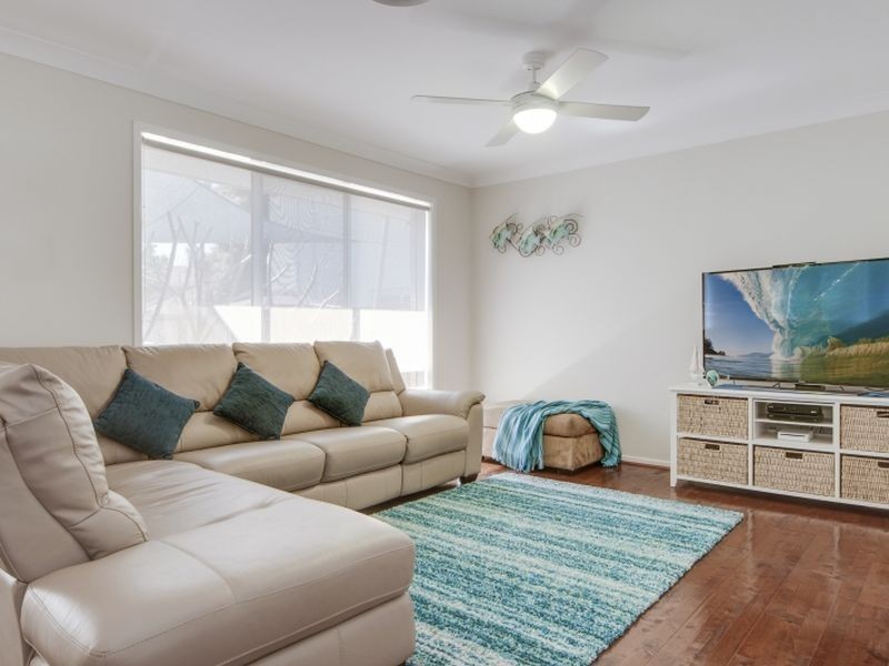 39 Matthew Circuit, Mardi NSW 2259