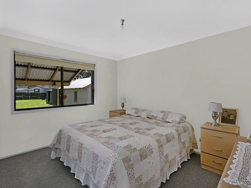 13 Goobarabah Avenue, Lake Haven NSW 2263