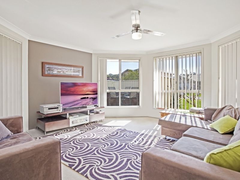 3 Viewfield Crescent, Woongarrah NSW 2259