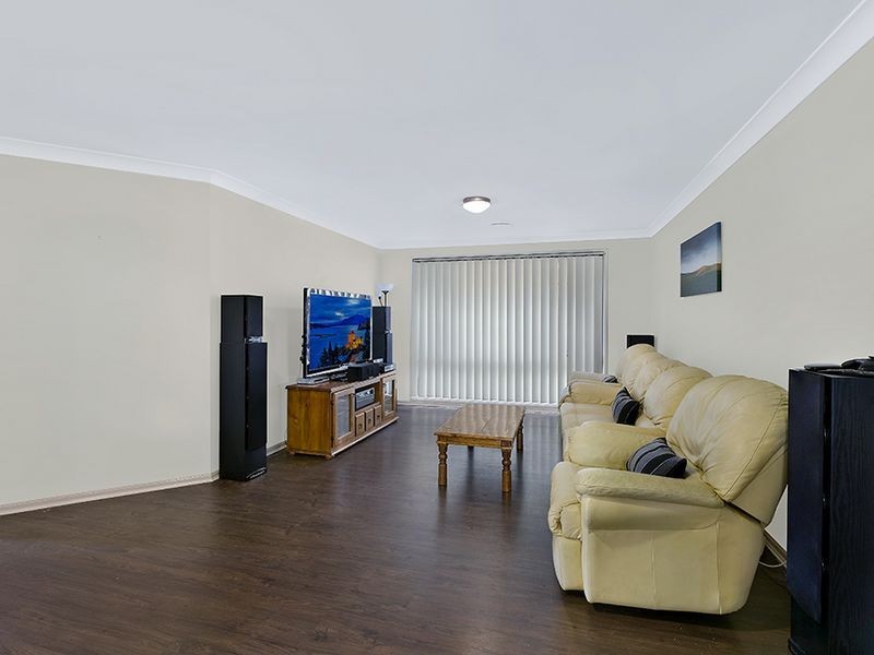7 Lupin Close, Woongarrah NSW 2259