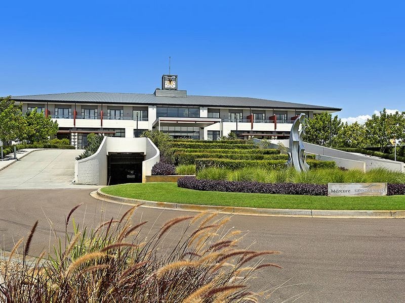 19 Parry Parade, Wyong NSW 2259