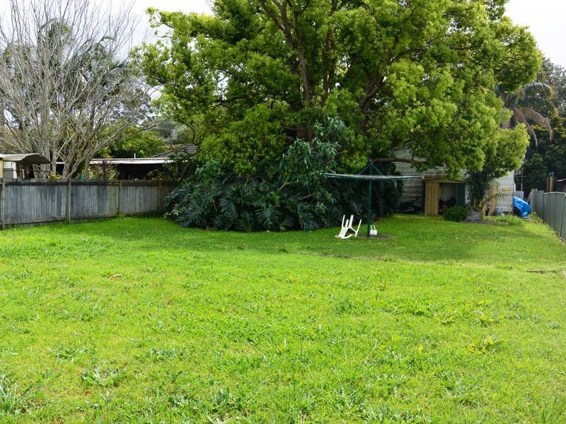 3 Lake Road, Tuggerah NSW 2259