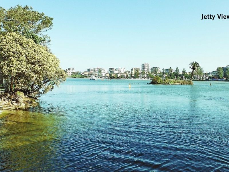 4 Brogden Road, The Entrance North NSW 2261