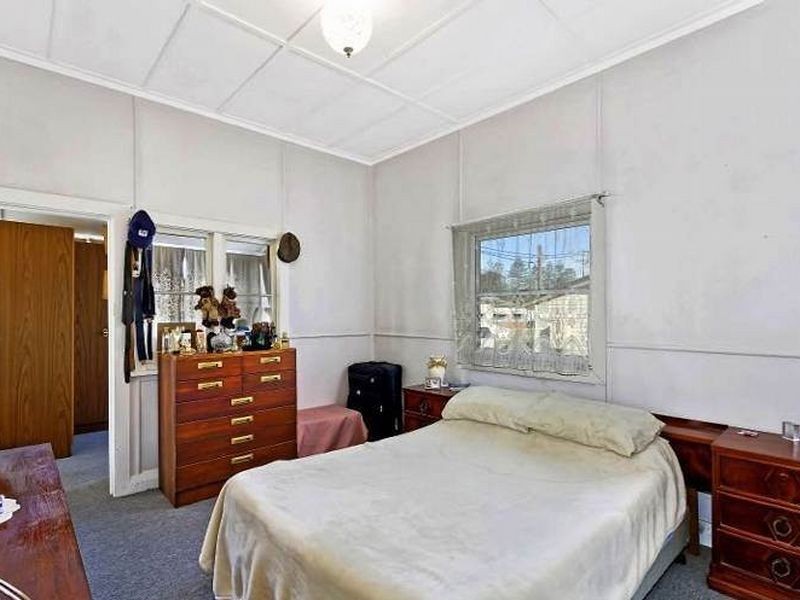 4 Brogden Road, The Entrance North NSW 2261