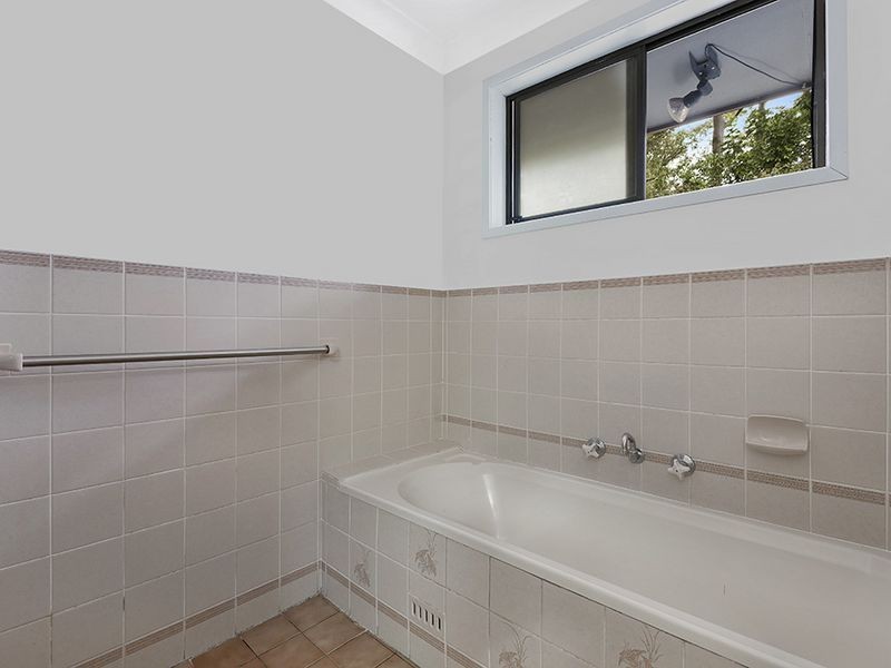 32 Dunrossil Avenue, Watanobbi NSW 2259