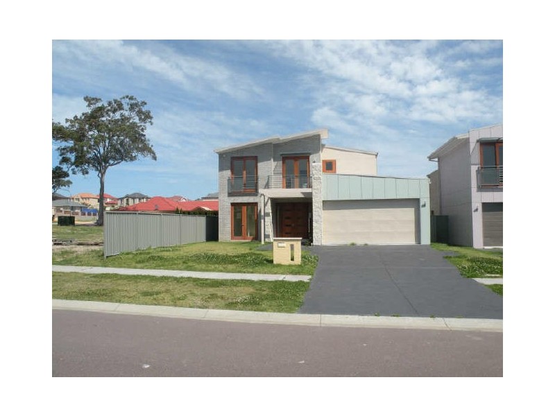 2 Cosmos Place, Hamlyn Terrace NSW 2259