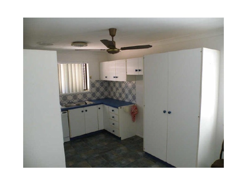109 Tuggerawong Rd, Wyongah NSW 2259