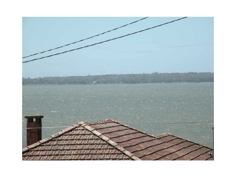 109 Tuggerawong Rd, Wyongah NSW 2259