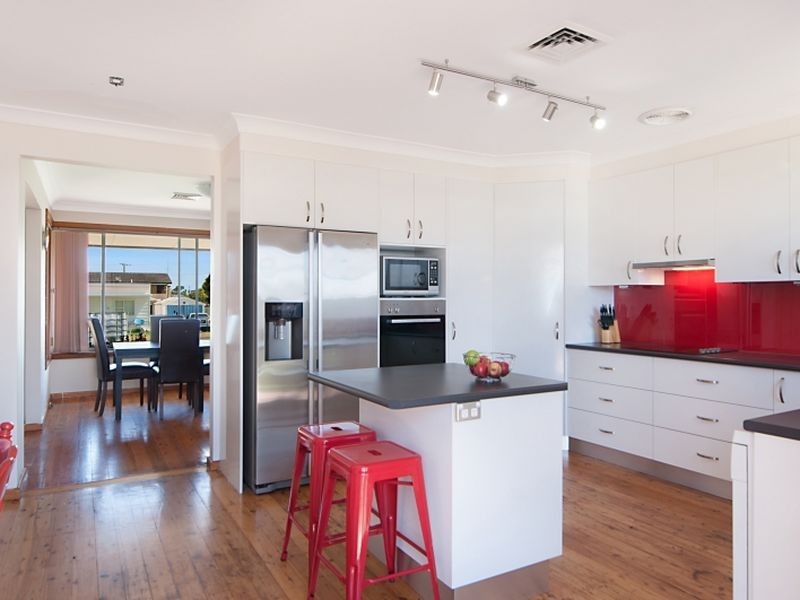 23 Clucas Avenue, Gorokan NSW 2263