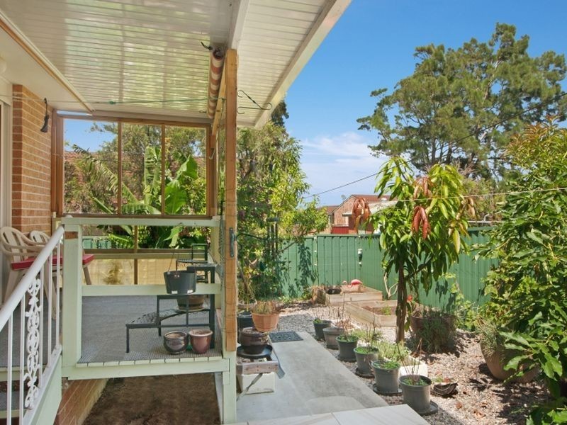 18/1 Dan Close, Gorokan NSW 2263