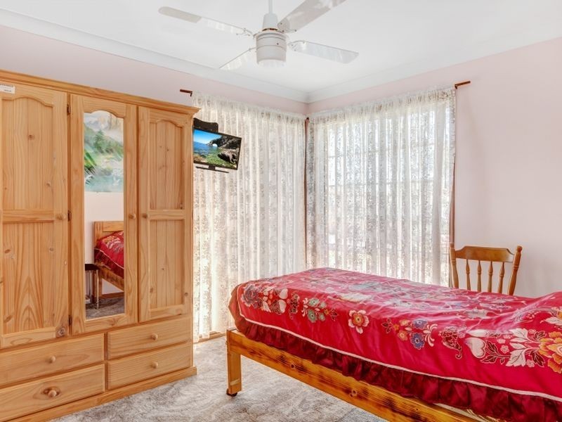 18/1 Dan Close, Gorokan NSW 2263